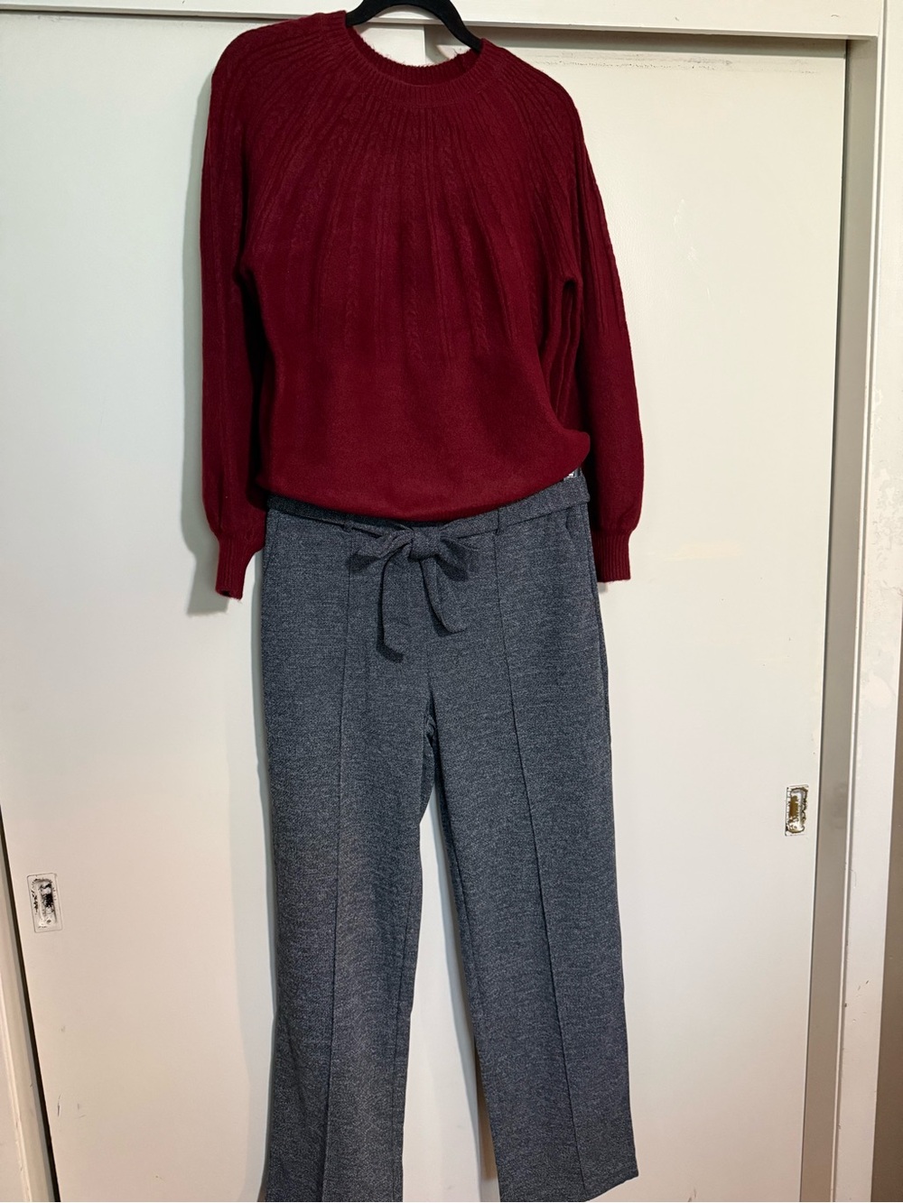 b.young Cable Knit Sweater in Red Size Medium NWT
